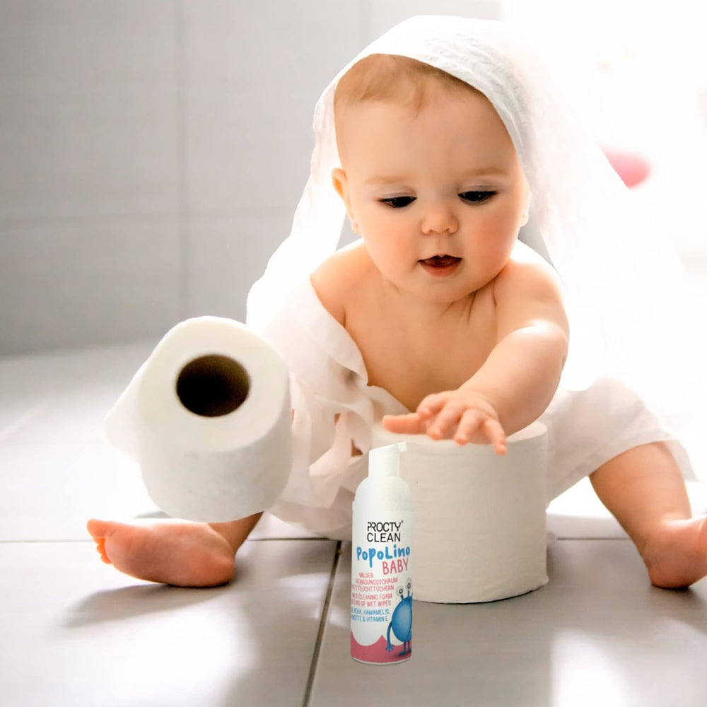 Mousse à fond souple PopoLino Baby au lieu de lingettes humides pour bébé. Mousse nettoyante cosmétique vegan et naturelle ! Mousse inférieure à l'aloe vera, à l'hamamélis, à la bergamote et à la vitamine E. Rend les fesses et l'environnement heureux.