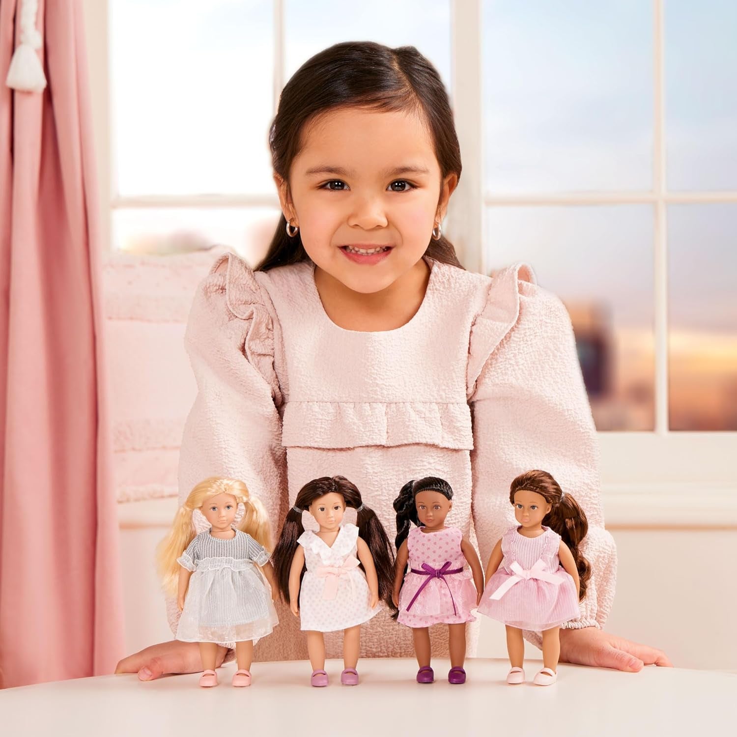 Lori - Mode-Freunde : Nina, Amaya, Chen & Flora - 4 Mini-Puppen - 15 cm Modepuppen - Kleider & Schuhe - Jeux pour enfants - 3 ans +
