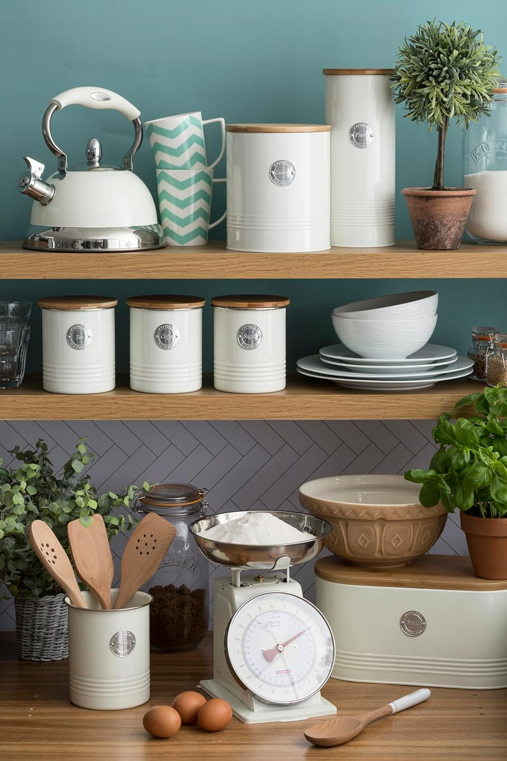 , Corbeille à pain "Living" en inox, couleur crème, avec couvercle en bambou, crème Boîtes de conservation Naty Shop