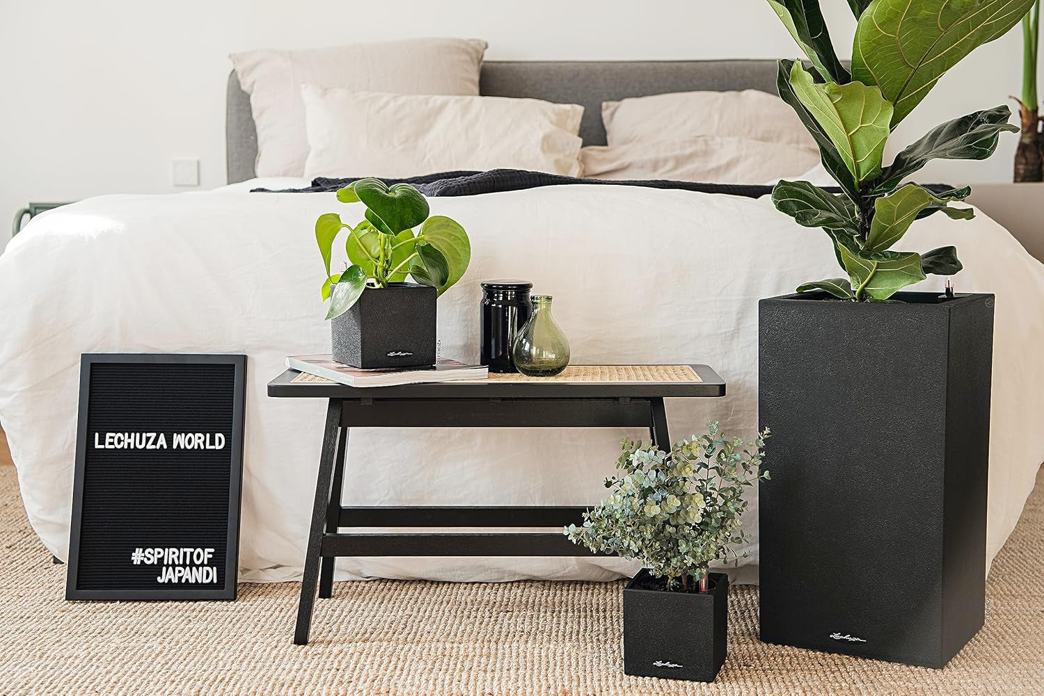 CANTO Jardinière en pierre 30 haut, Noir graphite, Plastique de haute qualité, Système d'arrosage inclus, Insert de plantation amovible, Pour intérieur et extérieur, 13602, 30x30x56 cm