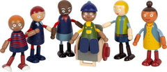 small foot Biegepuppen-Familie Diversität, 6 Puppen aus Holz unterschiedchenlichen Alters, Geschlechts und Hautfarbe, 12396