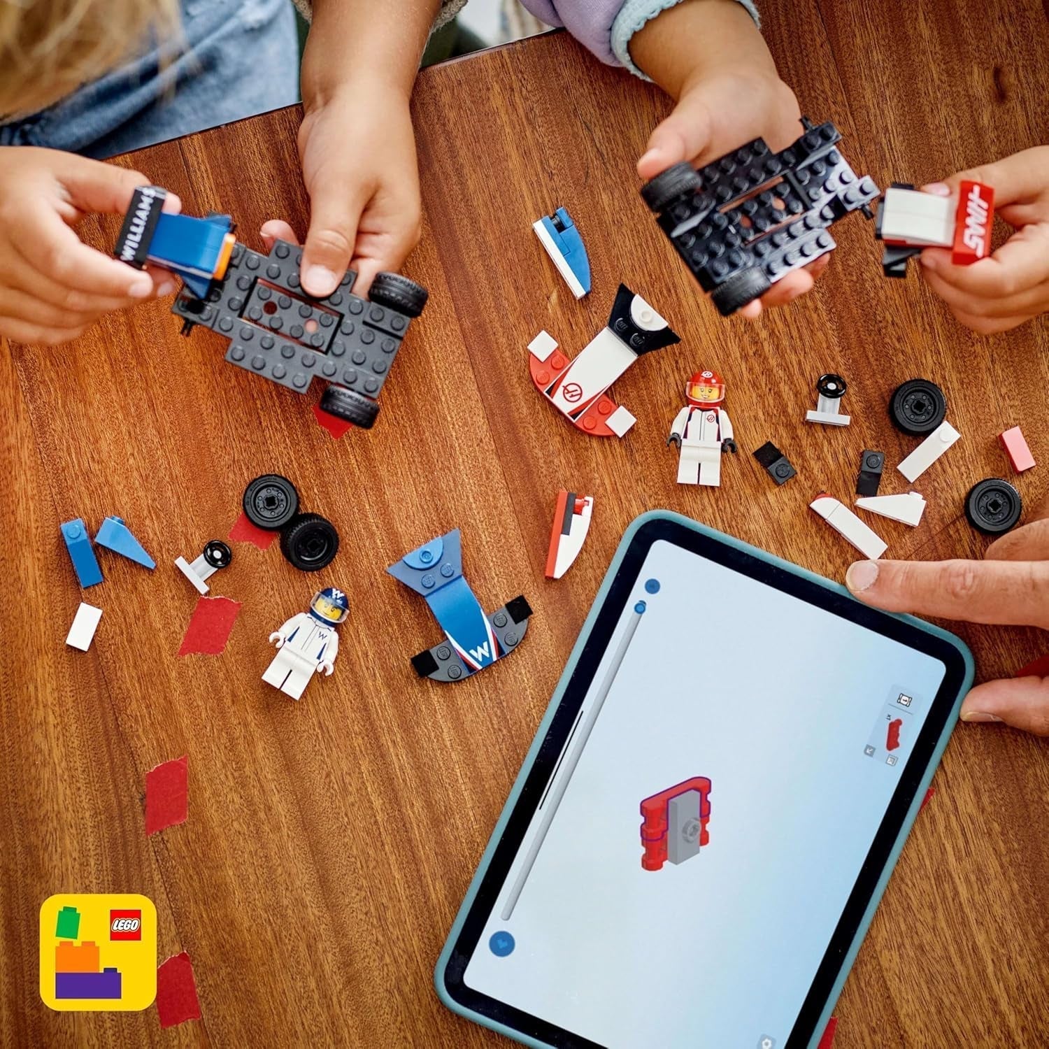 LEGO City F1 Williams Racing et Haas F1 Racing Cars - Jouet de Formule 1 avec voitures à construire et 2 figurines de pilote de course - Petites idées cadeaux pour garçons et filles à partir de 4 ans 60464 Jeux de construction Beuche den LEGO-Store