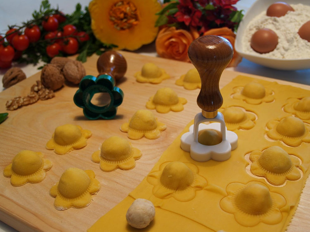 Moule à raviolis en forme de fleur, diamètre 57 mm 990183