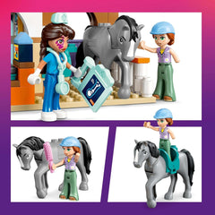 Cabinet vétérinaire LEGO Friends pour chevaux et animaux domestiques, ensemble de jeu et de construction pour un jeu de rôle imaginatif avec 3 figurines et 5 figurines d'animaux, idée cadeau pour les filles de 7 ans 42651 Ensembles de construction Besuche den LEGO-Store