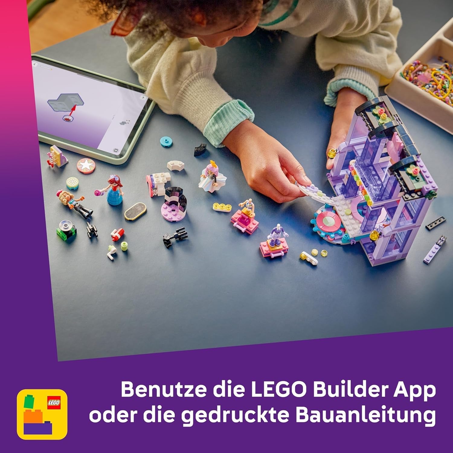 LEGO Friends Modeschau in Heartlake City - Verkleidungsspiel mit 3 Mini Puppen, Laufsteg, anpassbaren Outfits inkl. Rock, Mantel, Hüten & Zubehör - Kreatives Geschenk für Mädchen ab 7 Jahren - 42685