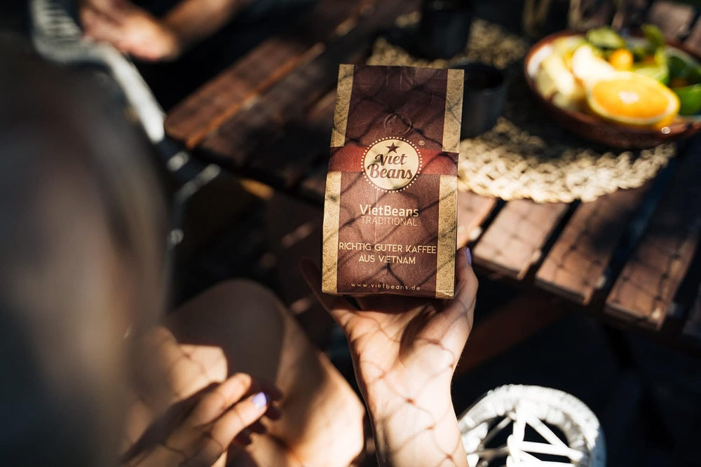 VietBeans Traditional – Ganze Kaffeebohnen – Traditionelle Trommelröstung - Hochwertiger vietnamesischer Kaffee – Geeignet für Fullyautomaten - 250g