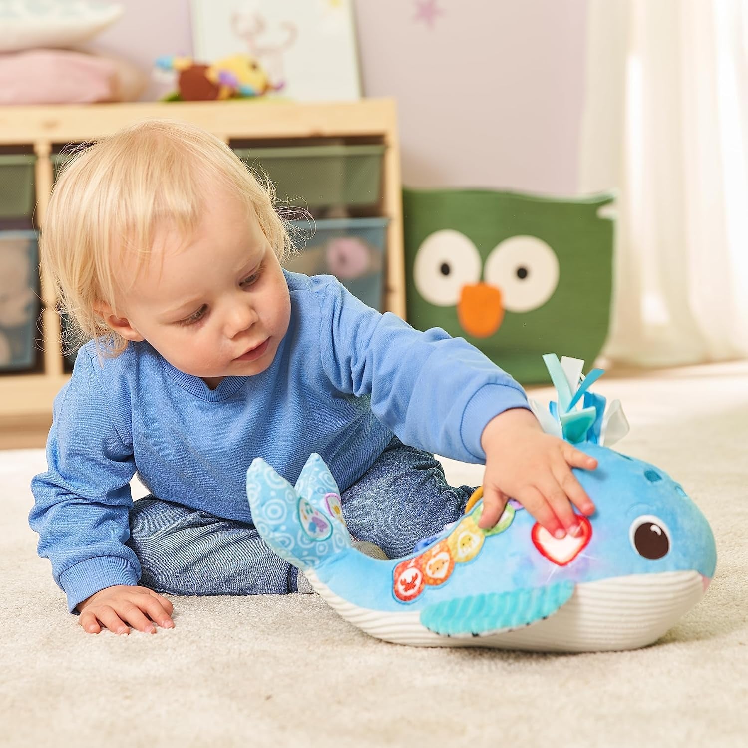 VTech Baby music plush whale - Jucărie interactivă de pluș pentru a descoperi și stimula simțul tactil - Cu cântece, fraze și melodii - Pentru copii cu vârsta cuprinsă între 3-36 luni Jucarii Bebe Naty Shop