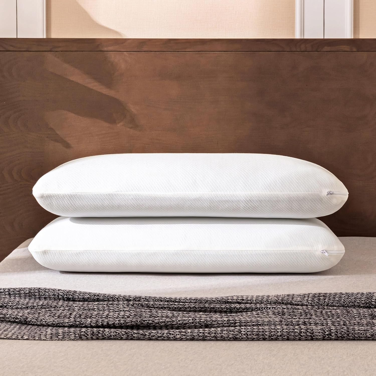 EGO HOME Oreiller Oreiller Ergonomique Doux en Mousse à Mémoire pour Dormeur sur le Dos Oreiller de Soutien du Cou avec Housse Respirante et Lavable, Certifié Oeko-Tex, Oreiller Cervical 75X35Cm Perne standard Naty Shop