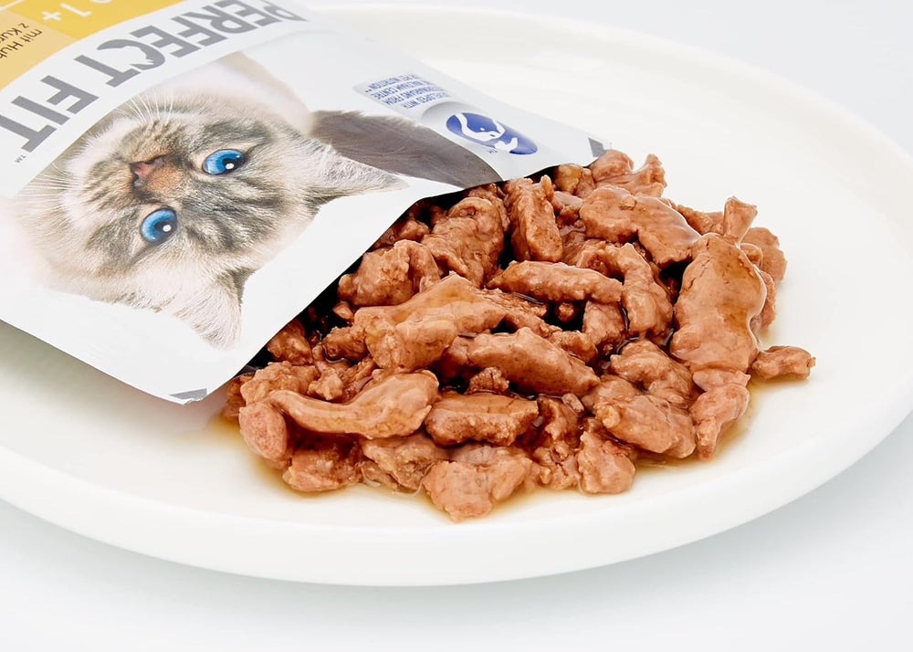 Nourriture humide pour chats Perfect Fit Sensitive 1+ au poulet en sauce, 12 sachets, 12 x 85g - Nourriture humide premium pour chats sensibles à partir de 1 an, sans blé ni soja, pour favoriser la digestion