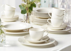 vivo - Villeroy & Boch Group - Service de table Basic White 30 pièces, lavable au lave-vaisselle et au micro-ondes, Service de table blanc, Service à café, Céramique, Assiettes, Tasses, Porcelaine Premium