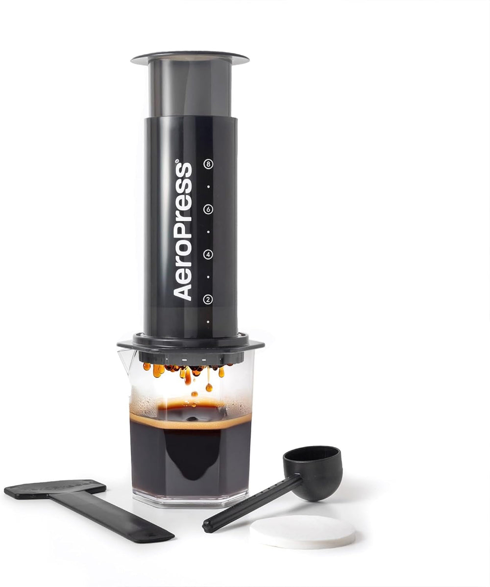 Machine à café et expresso originale AeroPress, cafetière portable de niveau Barista avec chambre, piston et filtres, machine à café et expresso rapide