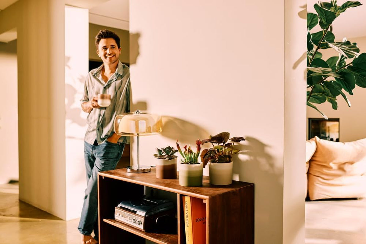 Pot rond elho Color Gradient 18cm - Pots de fleurs d'intérieur - Plastique 100% recyclé - Ø 18,2 x H 16,8 - Beige/Grès Beige