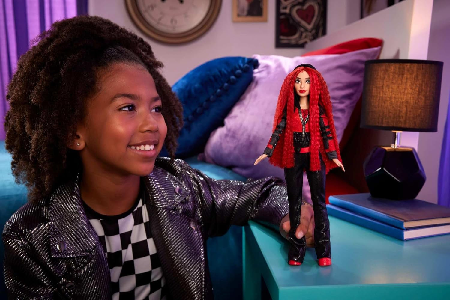 Mattel Disney Puppe Descendants 4 singende Red - Tochter der Queen of Hearts