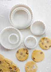 MasterClass Moulin à sel aspect cuivre martelé, moulin à épices en acier inoxydable, mécanisme de broyage en céramique pour une durabilité maximale, 15 cm