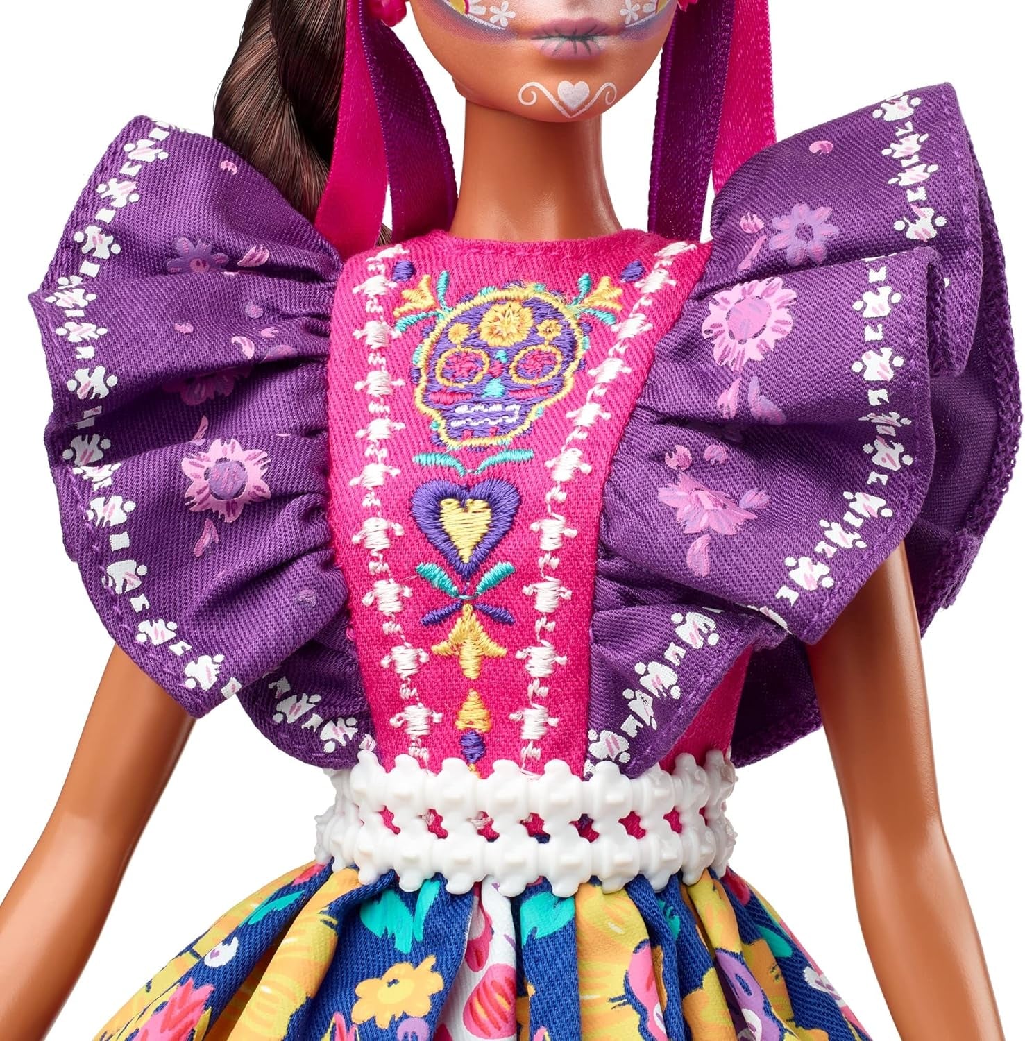 Poupée Barbie Día De Muertos 2022 avec robe traditionnelle à volants, couronne de fleurs et peinture pour le visage Calavera, cadeau pour les collectionneurs