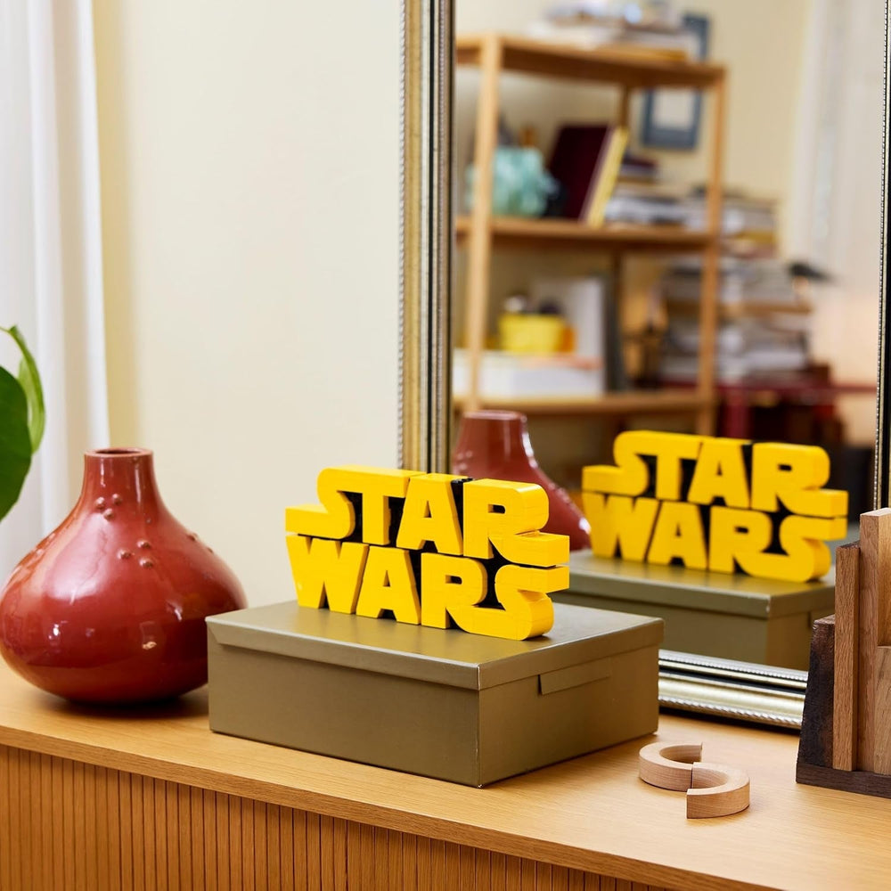 LEGO Star Wars 75407 Star Wars Logo Bricks - Set de construcție pentru adulți de colecționat - Model de cultură pop - piesă de prezentare pentru birou - Idee de cadou pentru adulți și fani adolescenți Seturi de constructie Besuche den LEGO-Store