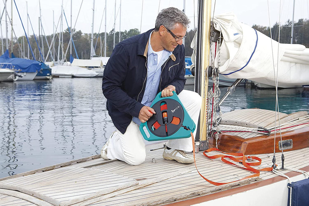 Furtun plat Gardena Original Classic roll-fix 15m: Casetă furtun economisitoare cu furtun de apă (Ø 12 mm în casetă), mecanism automat de siguranță, incl. duză de pulverizare, cu dispozitive de conectare (756-20)