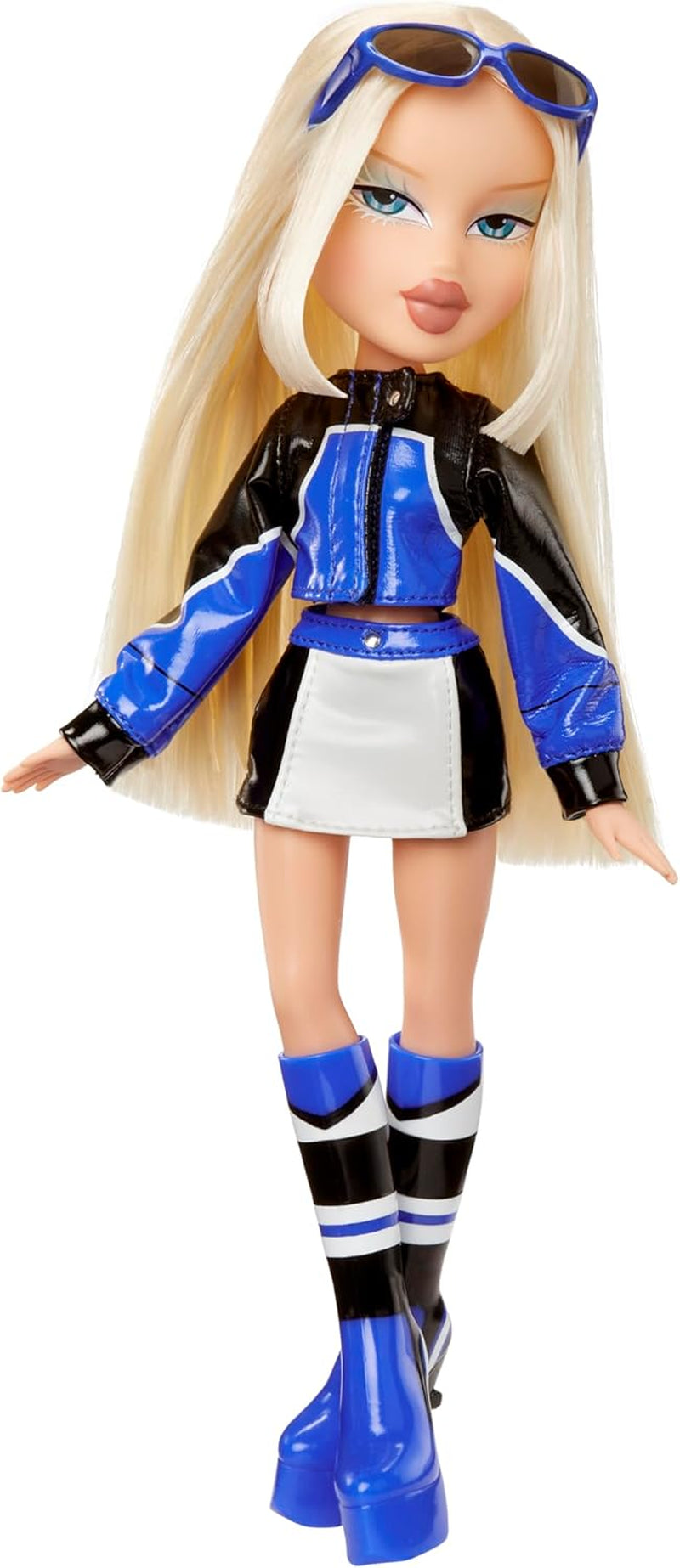 Bratz Scorchin' Cloe - Comprend 1 poupée mannequin avec tenue et accessoires, poupées inspirées du sport automobile, jouet mignon pour filles