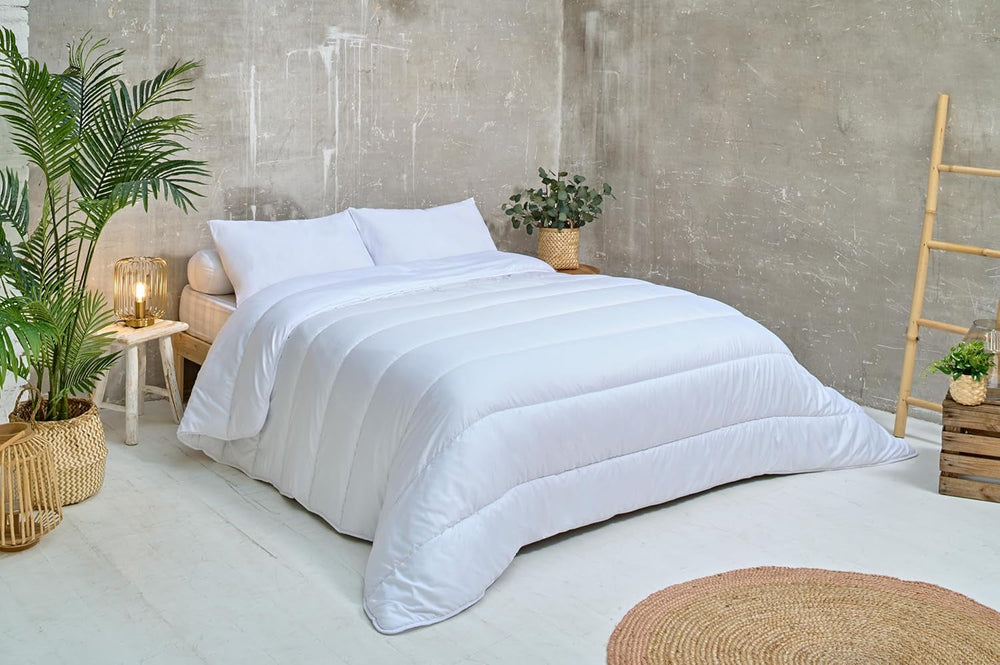 Bleu Câlin COUETTE MICROFIBRE KMF 45S, 240X260Cm, Polyester, Couette, Couverture, Blanc, Couettes et couettes d'hiver Naty Shop 200 X 200 Cm