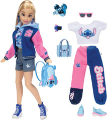Disney ILY 4EVER Stitch Modepuppe mit Collegejacke und Zubehör, 29 cm, 13 Bewegungspunkte, offiziell lizenziert von Jakks Pacific. Komplett mit kombinierbarem Zubehör und glitzerndem Micky-Ring!