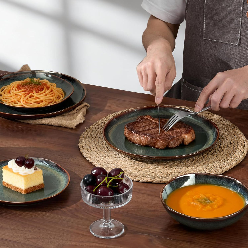 Service de table pour 6 personnes, 24 pièces en carreaux de céramique, service de table rond irrégulier avec assiettes, assiettes à dessert, bols à céréales, passe au micro-ondes et au lave-vaisselle, vert toundra réactif