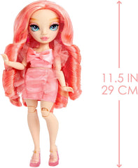 Rainbow High Fashion Doll - Pinkly Paige - Poupée mannequin rose dans une tenue tendance - avec des lunettes et plus de 10 accessoires de jeu colorés - Idéale pour les 4-12 ans et les collectionneurs