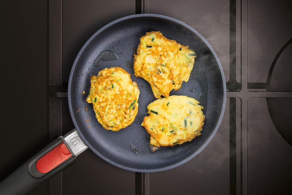 Poêle plate Woll Diamond Lite - Induction -, Ø 20 Cm, Hauteur 5 Cm, Avec poignée amovible - Convient à tous types de feux, Fonte d'aluminium, Revêtement antiadhésif Casseroles et poêles Naty Shop