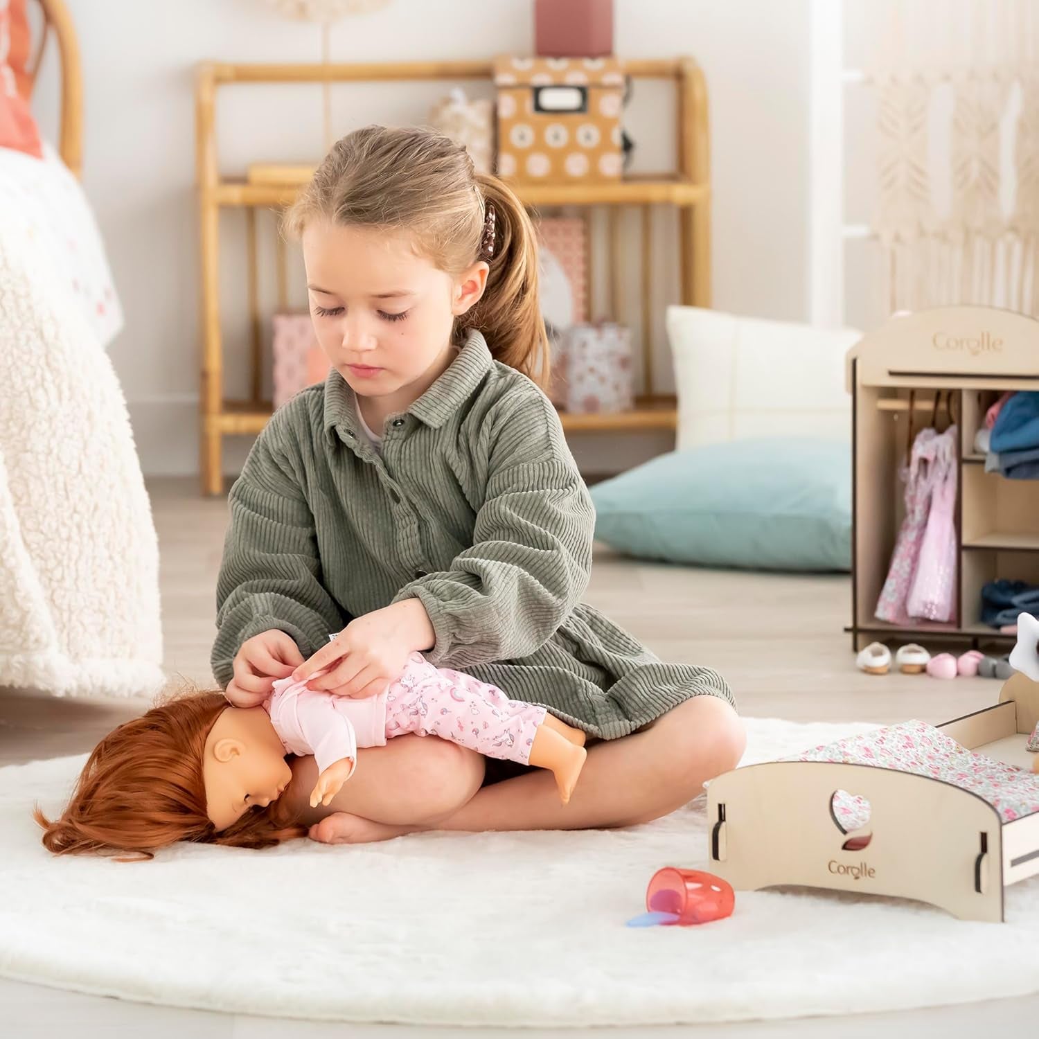 Corolle 9000200070 - MaCorolle, Prune, poupée française au parfum talisman et vanille