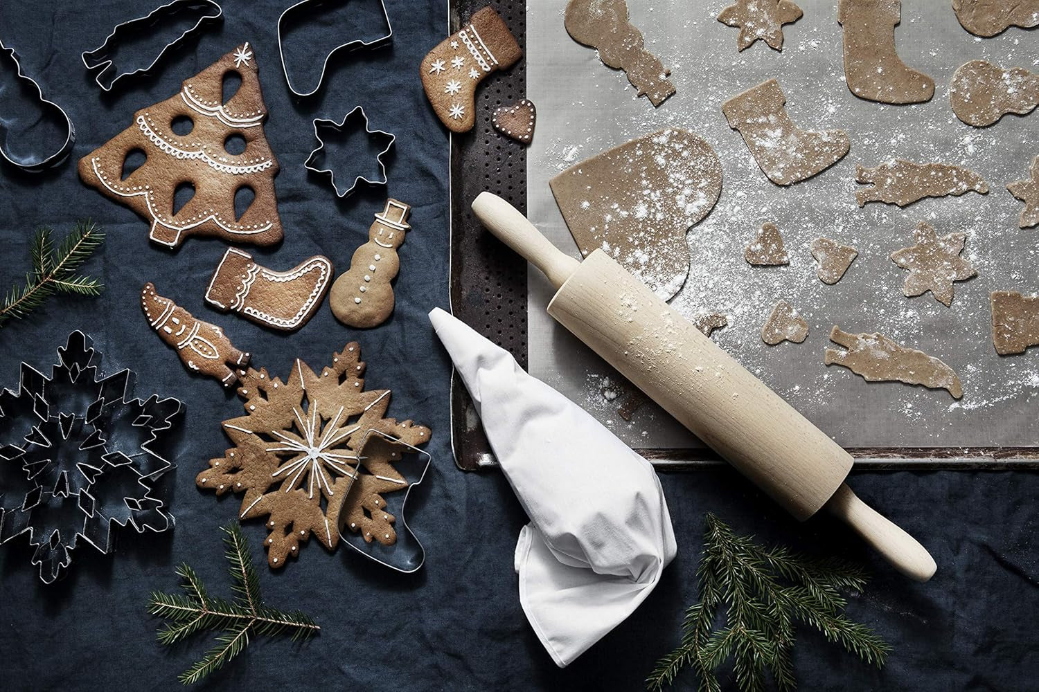 - Moule à biscuits - Forme maison - Moule à pâtisserie pour biscuits originaux - Pour anniversaires ou bien d'autres occasions - 7 cm - Découpe facile