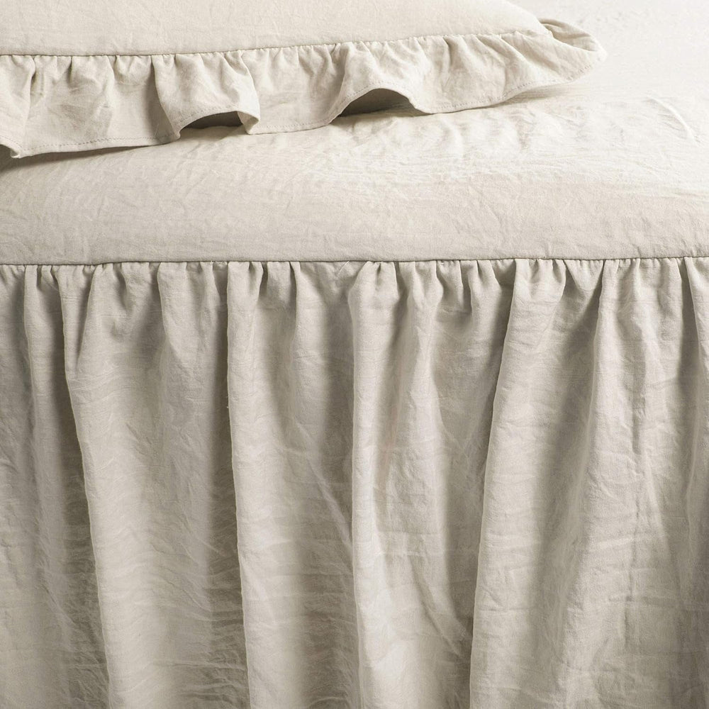 Lush Decor Parure de lit 3 pièces avec jupe à volants et détails de volants élégants et charmants - Style intemporel et design classique - Doux et léger - King size - Lits et édredons Lush Decor