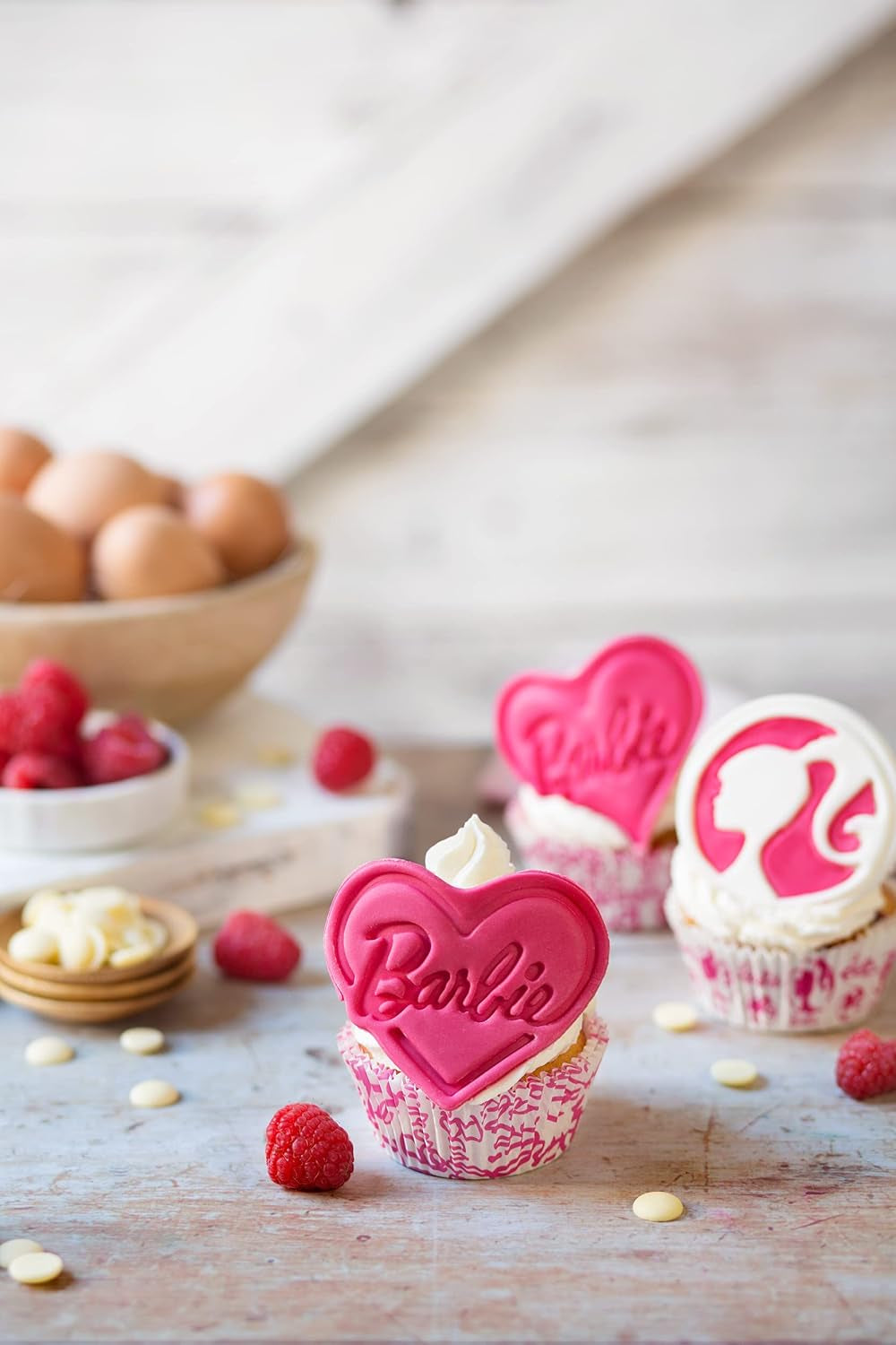 0403000 Emporte-pièce Barbie avec tampon à gaufrer, plastique