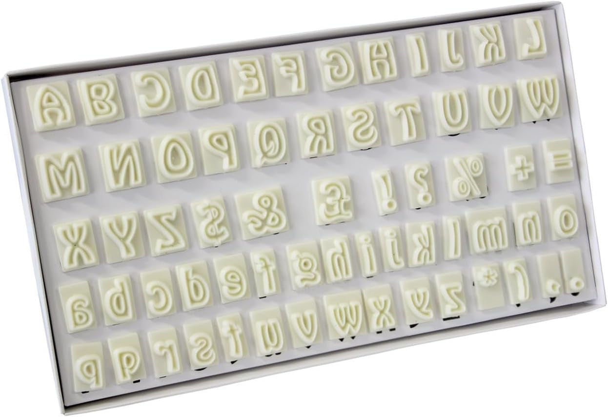 106M001 Jem Moules à Biscuits Alphabet pour Décoration de Gâteaux et Gâteaux au Sucre, Assortiment de Plastique, Ivoire, 2 x 2 x 2 cm, Lot de 64