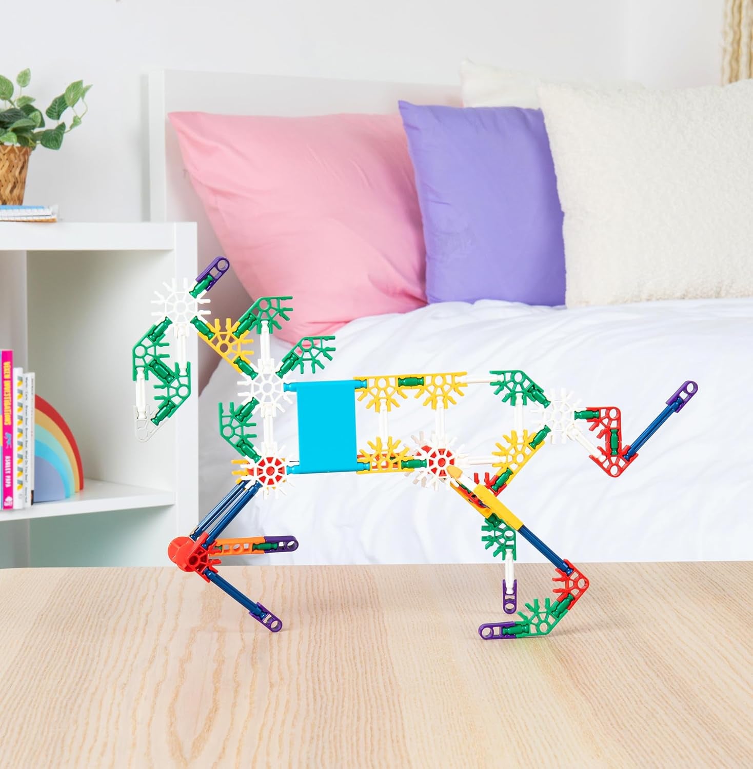 K'NEX 15210 Kit de construction pour accessoires avec 40 modèles, jeu de simulation pour jeunes et filles, ensemble de 141 pièces, jeu de construction pour enfants, jeu de construction à partir de 5 ans