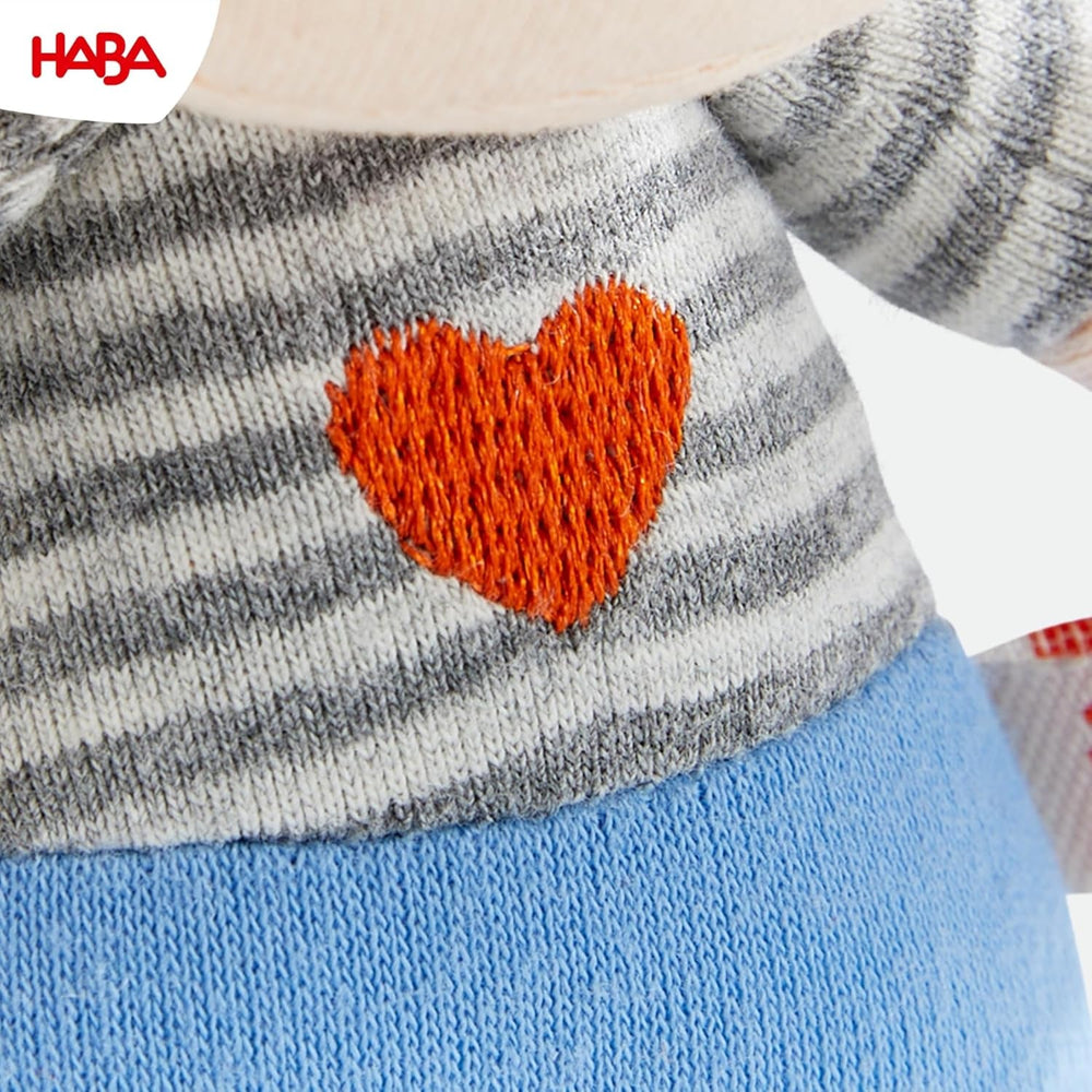 HABA Schutzengel Mats – Kuscheliges Stoffpüppchen (15 cm), ideales Willkommensgeschenk für Babys & Kleinkinder – Waschbar bei 30 °C – 2011869001