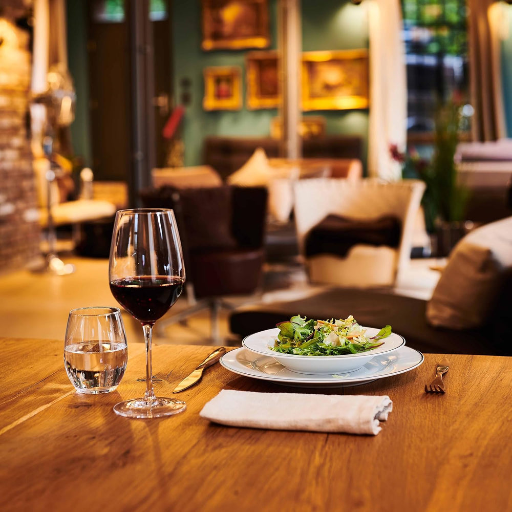 Mäser Nola Series Service à café moderne pour 6 personnes Blanc avec bord noir Service de table 18 pièces Tasses à café Soucoupes et assiettes à dessert – Service à café rond Service à café Blanc