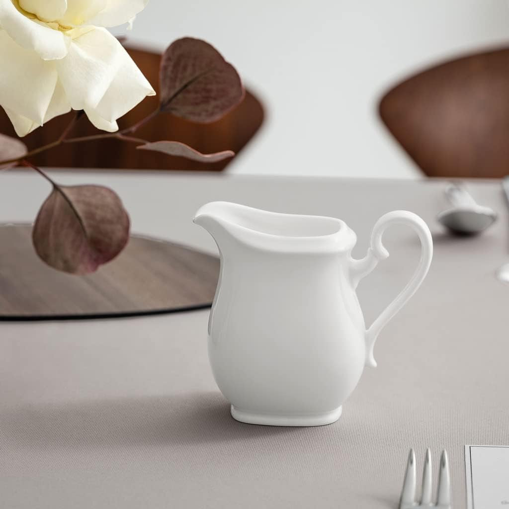 Villeroy & Boch Royal Milk Jug, petit pot à lait au design simple, en porcelaine premium de haute qualité, passe au lave-vaisselle, 250 ml