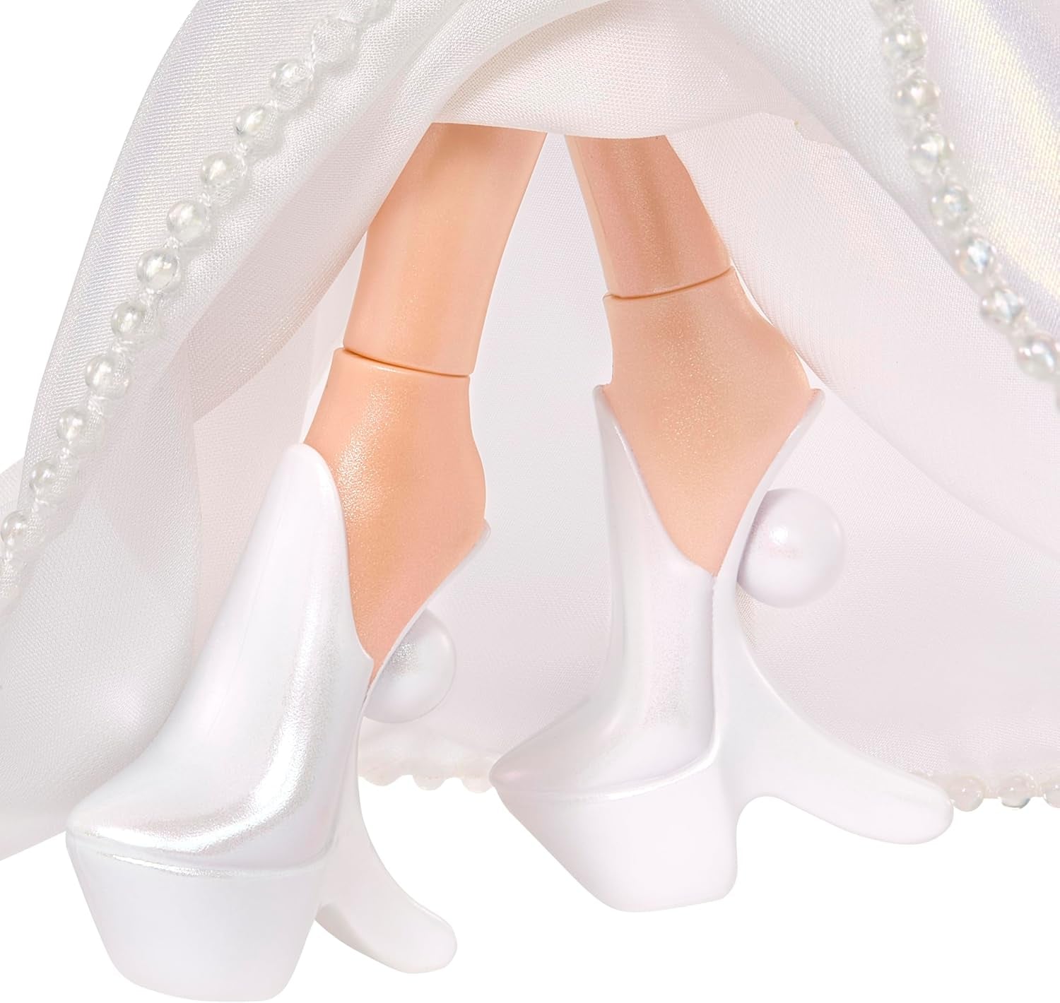 Bratz Holidayz Frosty Nightz - Poupée Chloé (édition collector) avec de vraies tenues et accessoires