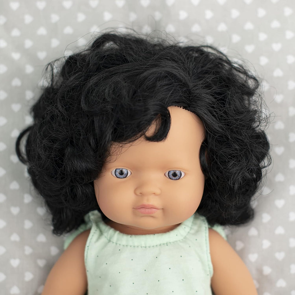 Miniland Dolls : poupée européenne pour bébé fille avec serrures noires, 38 cm, en vinyle blanc, dans un sac transparent. (31232)