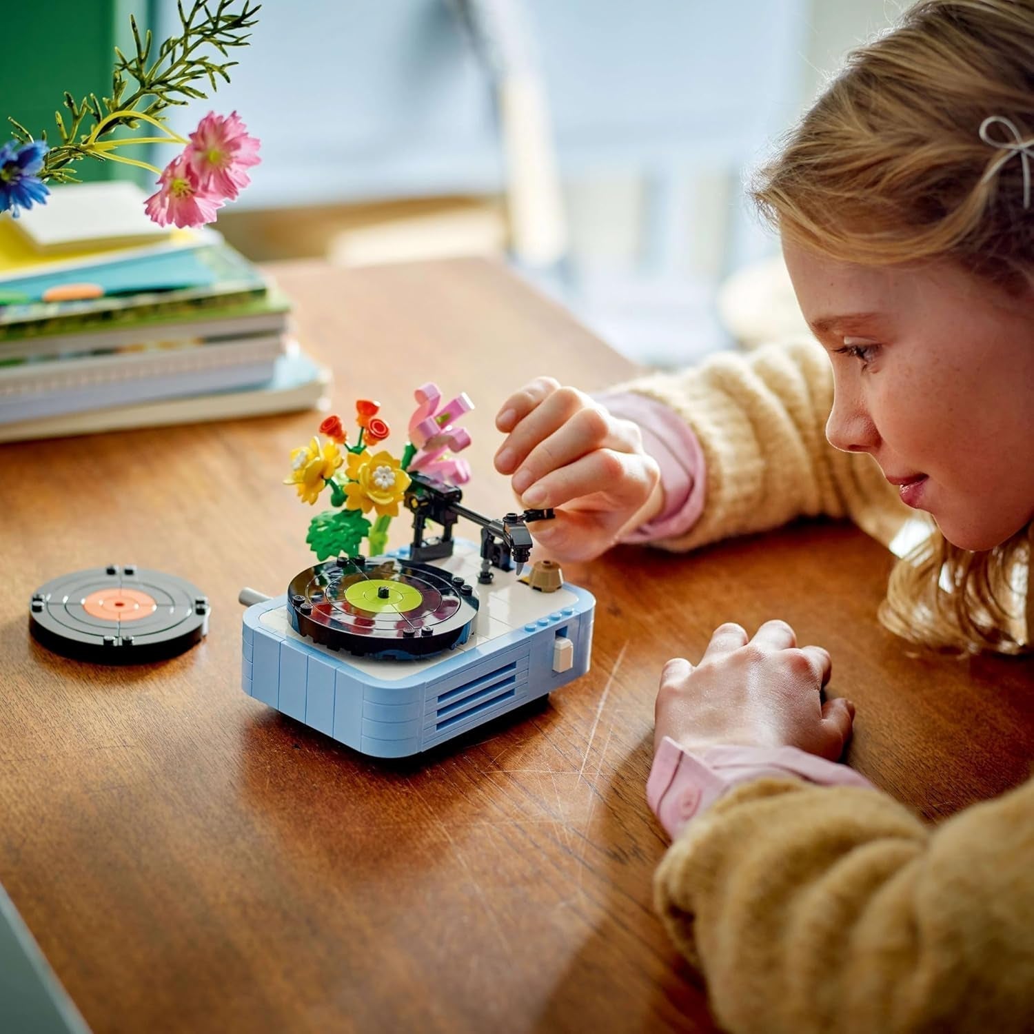 Lecteur de disque LEGO Creator 3In1 avec fleurs - jouet transformable en radio ou microphone - jouets musicaux pour enfants - idée cadeau créative pour filles et garçons à partir de 8 ans 31172 Jeux de construction Besuche den LEGO-Store