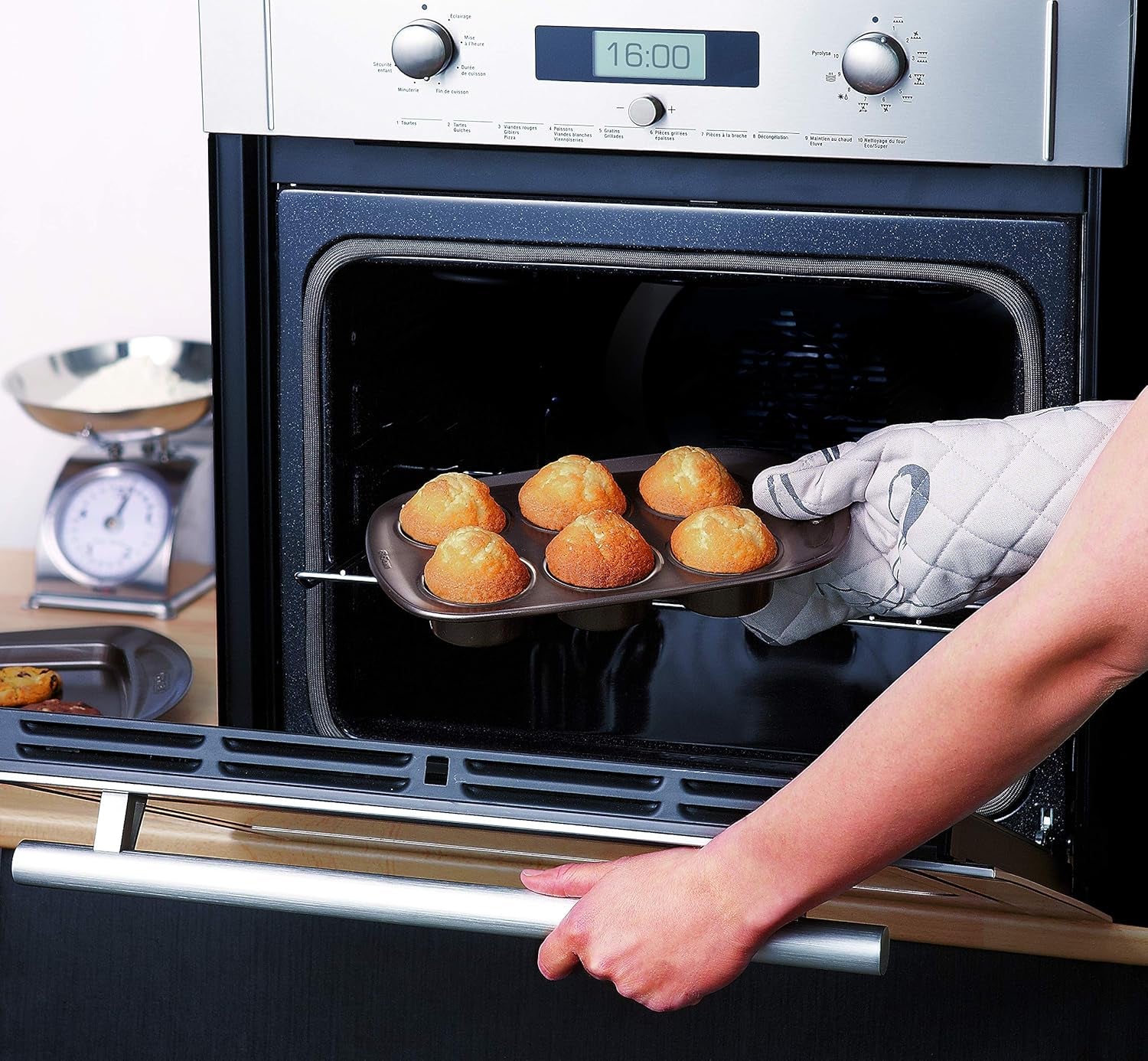 Pyrex BANDEJA 6 MAGDALENAS ASYMETRIA PX Muffinförmchen, Metall, Bunt, 6 Magdalena Moules et plaques à pâtisserie Naty Shop