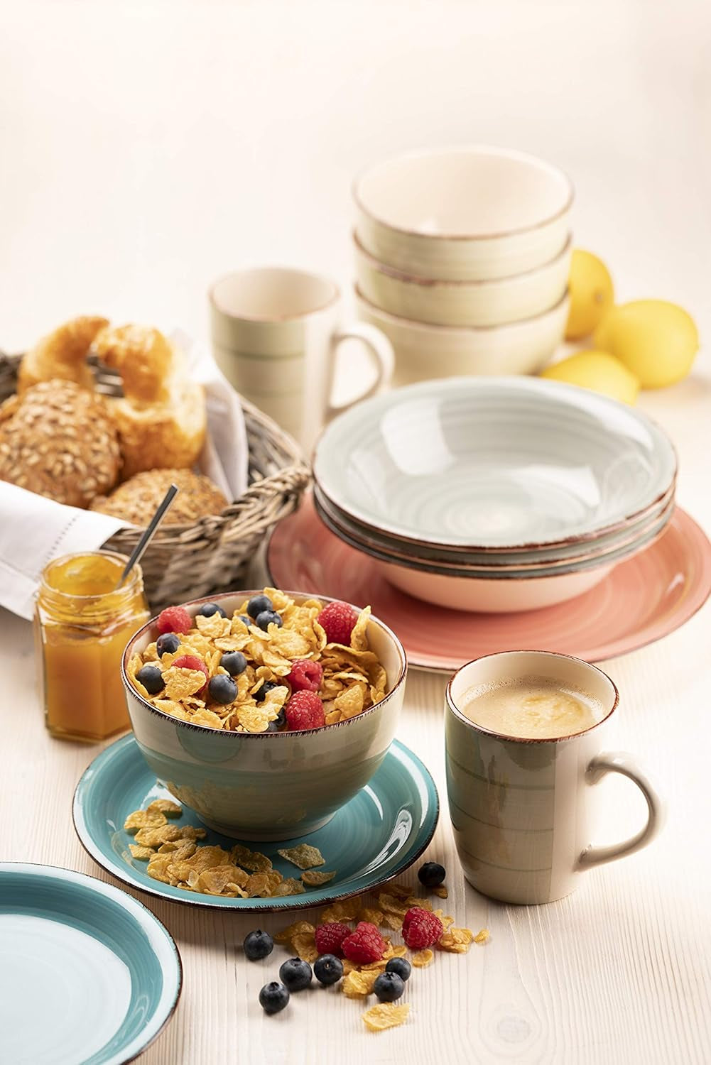 MÄSER 931490 Bel Tempo II Service de petit-déjeuner pour 6 personnes au look vintage, céramique peinte à la main, service de table 18 pièces, vert, grès