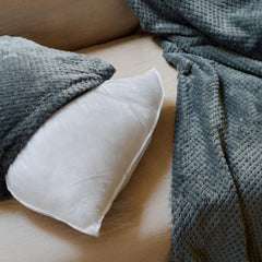 HOMLA Toby oreiller de remplissage lot de 2, 45X45Cm, blanc, polyester de qualité supérieure, indéformable et facile à entretenir Oreillers standard Naty Shop