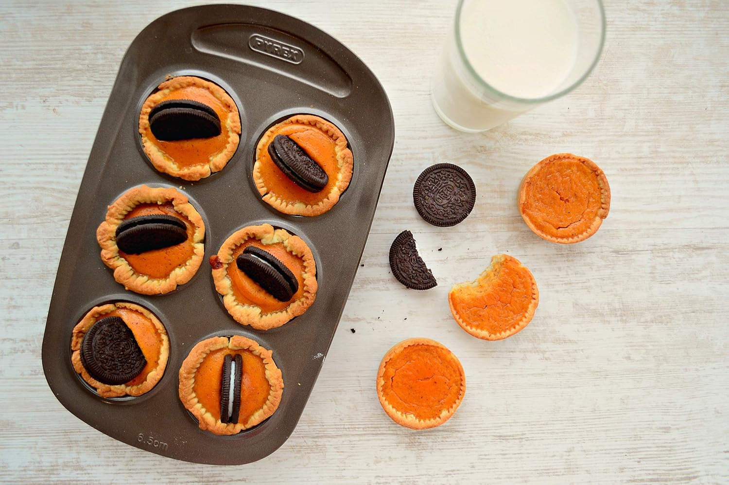 Pyrex BANDEJA 6 MAGDALENAS ASYMETRIA PX Muffinförmchen, Metall, Bunt, 6 Magdalena Moules et plaques à pâtisserie Naty Shop