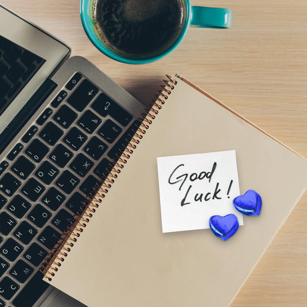 Günthart 150 cœurs en chocolat bleu fourrés au nougat | Pingouins à la crème de nougat | Coeurs de pingouin au chocolat bleu | Concours | Coeurs de chocolat bleu | Pingouin (1,2 kg)