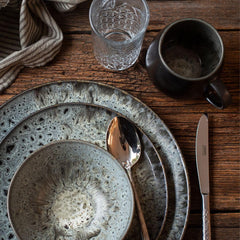 MÄSER Carellia service petit-déjeuner 12 pièces - céramique du Portugal - vernis réactif - 4 assiettes à dessert 23 cm, 4 bols 15 cm, 4 tasses à café 430 ml - passe au lave-vaisselle et au micro-ondes, gris