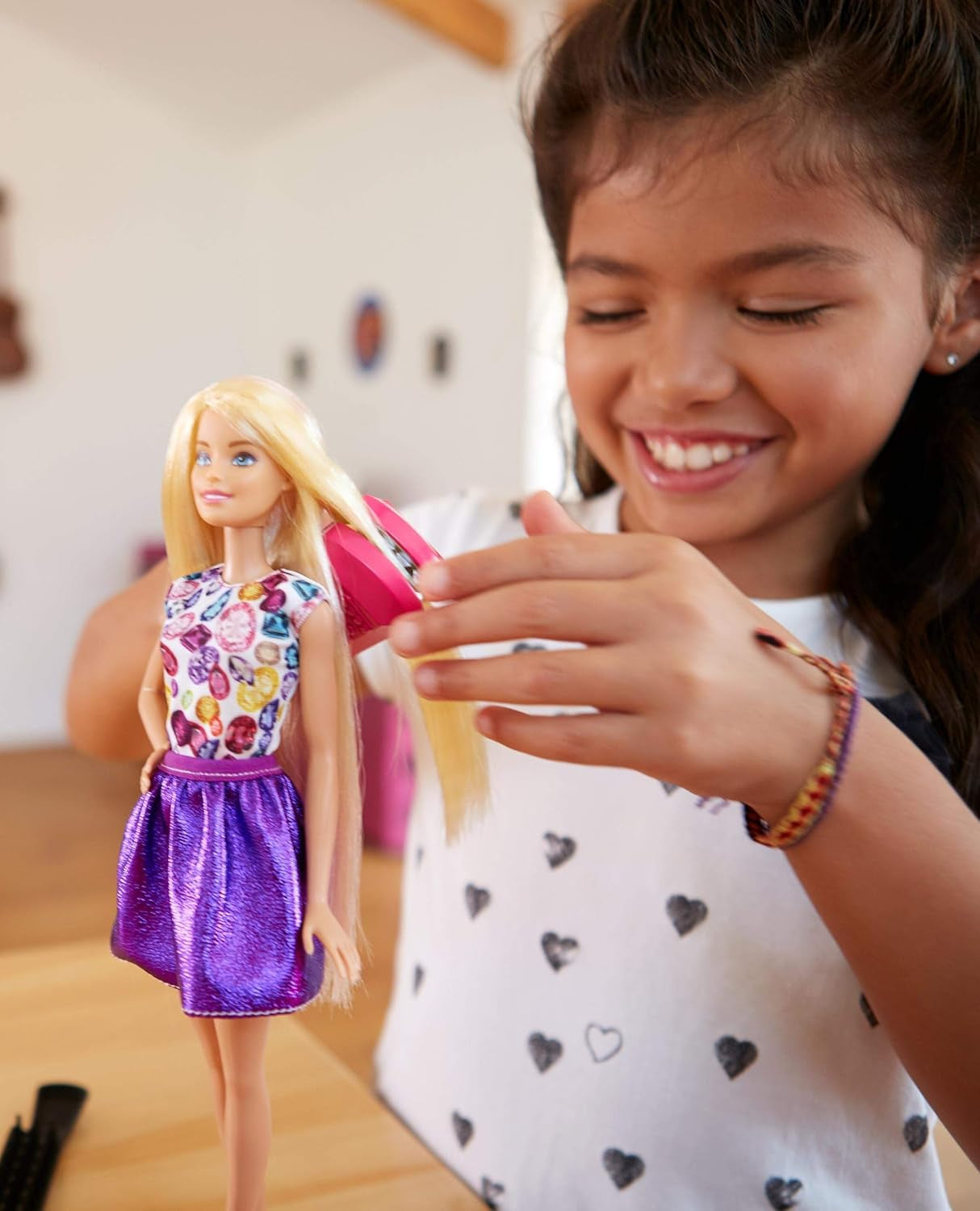 Mattel Barbie DWK49 Ensemble de jeux Wellen et Lockenspaß, grande couleur