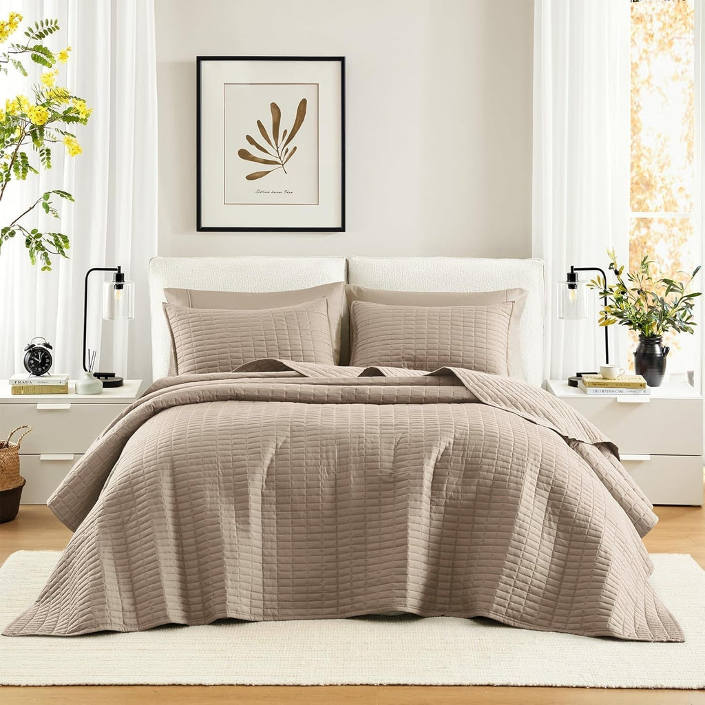 Comfort Spaces Kienna Quilt Set, cusături duble de lux, pătură de vară, ușoară, moale, lenjerie de pat pe tot parcursul anului, față de pernă asortată, albă, pătură pentru paturi King Size (264.2 X 228.6 Cm), Plapumi si pilote Naty Shop Taupe Cuvertură de pat supradimensionată King(120"X118")