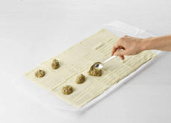 Betty Bossi Blind Stars Roller - Coupe-pâte pour créer des stores à motifs d'étoiles individuels avec un effet étonnant