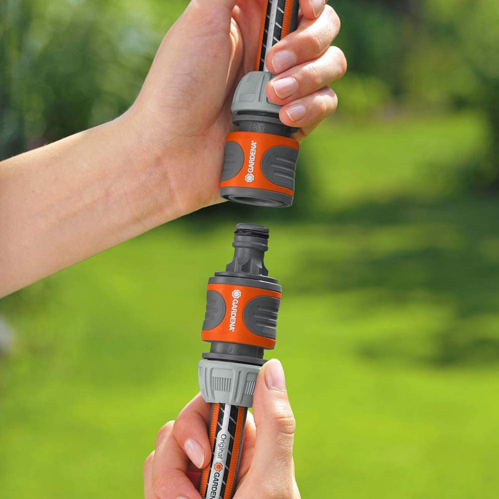 Kit de raccords Gardena : raccord de tuyau pour rallonge de 13 mm (1/2") et 15 mm (5/8"), même sous haute pression d'eau, montage facile (18283-20)