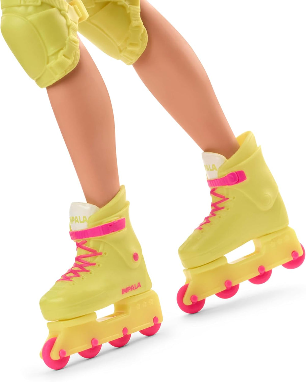 Poupée Barbie Ken de collection du film avec tenue de patinage de style rétro et patins en ligne, JBJ51, [Multicolore]